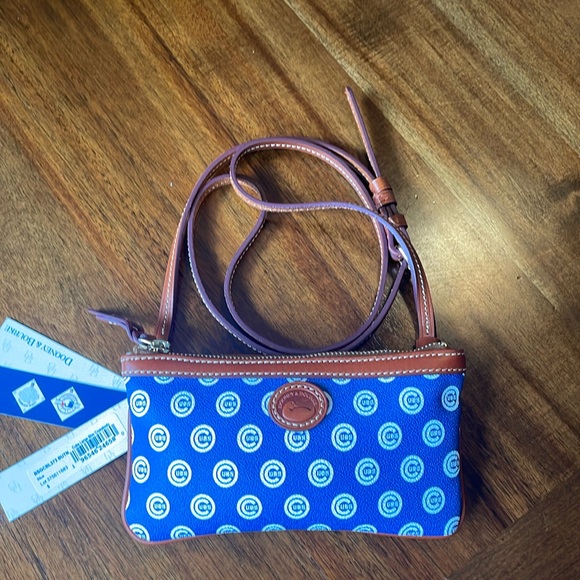 Dooney & Bourke Chicago Cubs MLB Crossbody - Picture 1 of 14